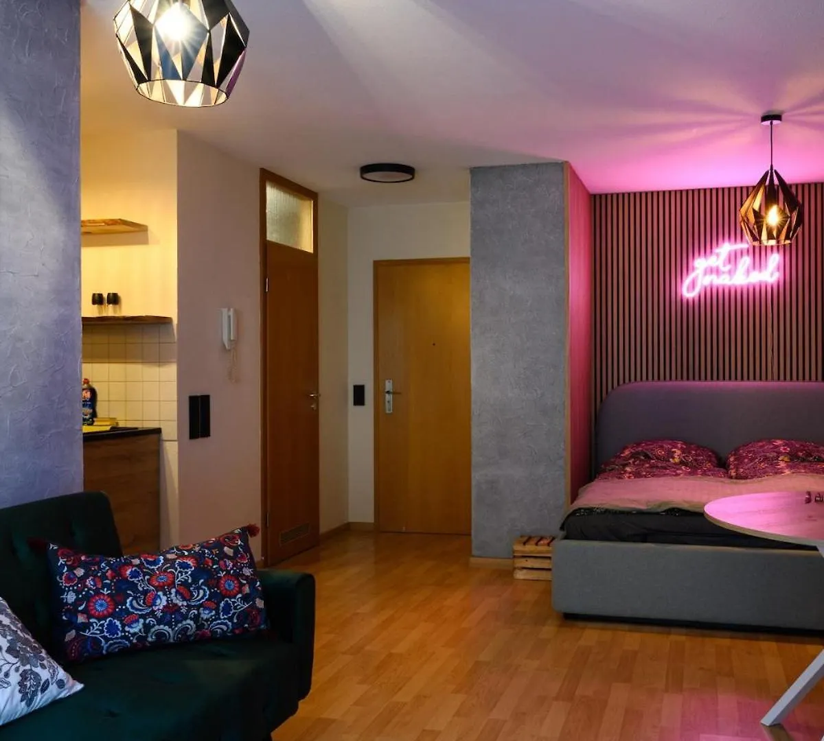 דרזדן Stilvolle Wohnung Am Zwinger דירה